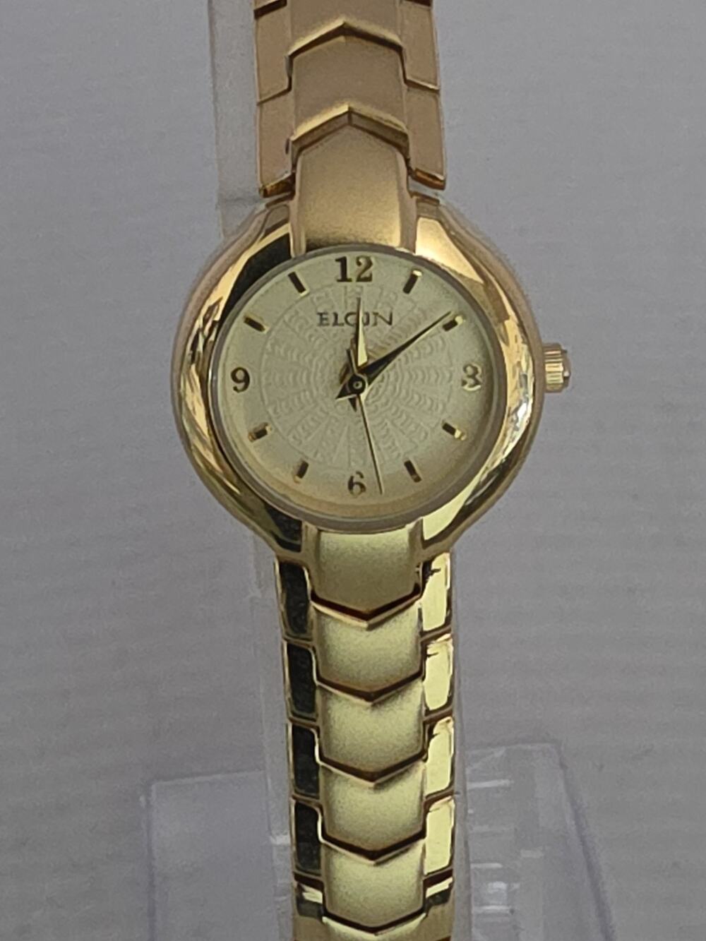 Gorgeous Ladies Elgin EG-386 Watch Quartz New Battery Runs Extra Links